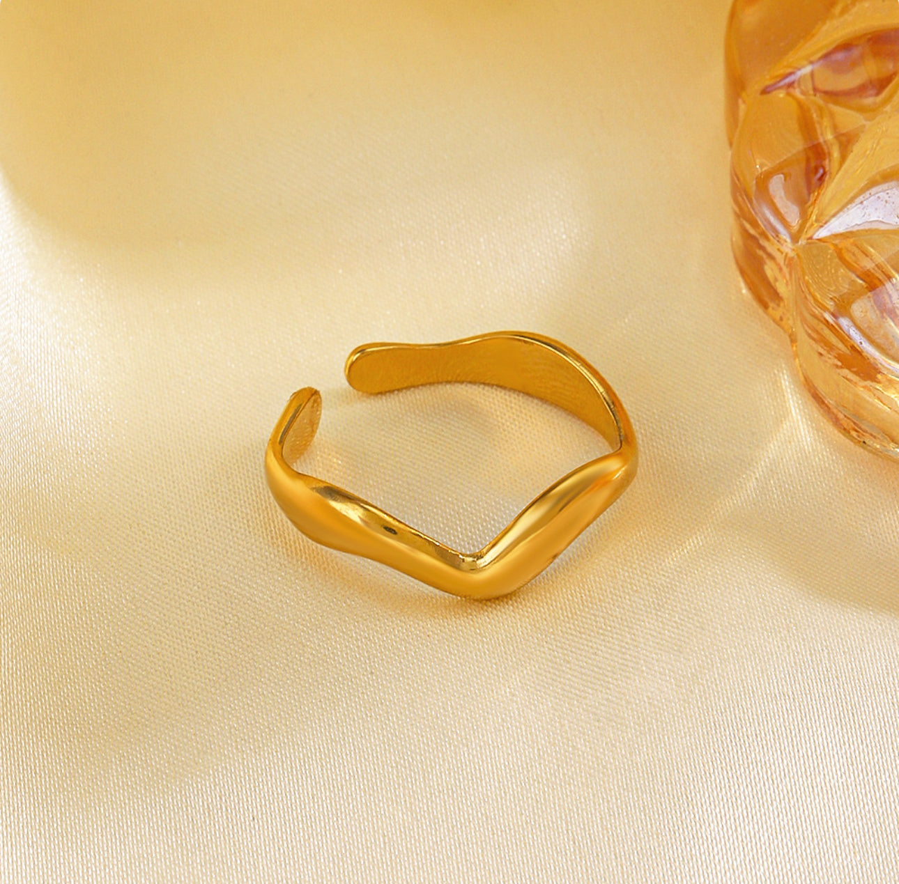 Simplistic Ring