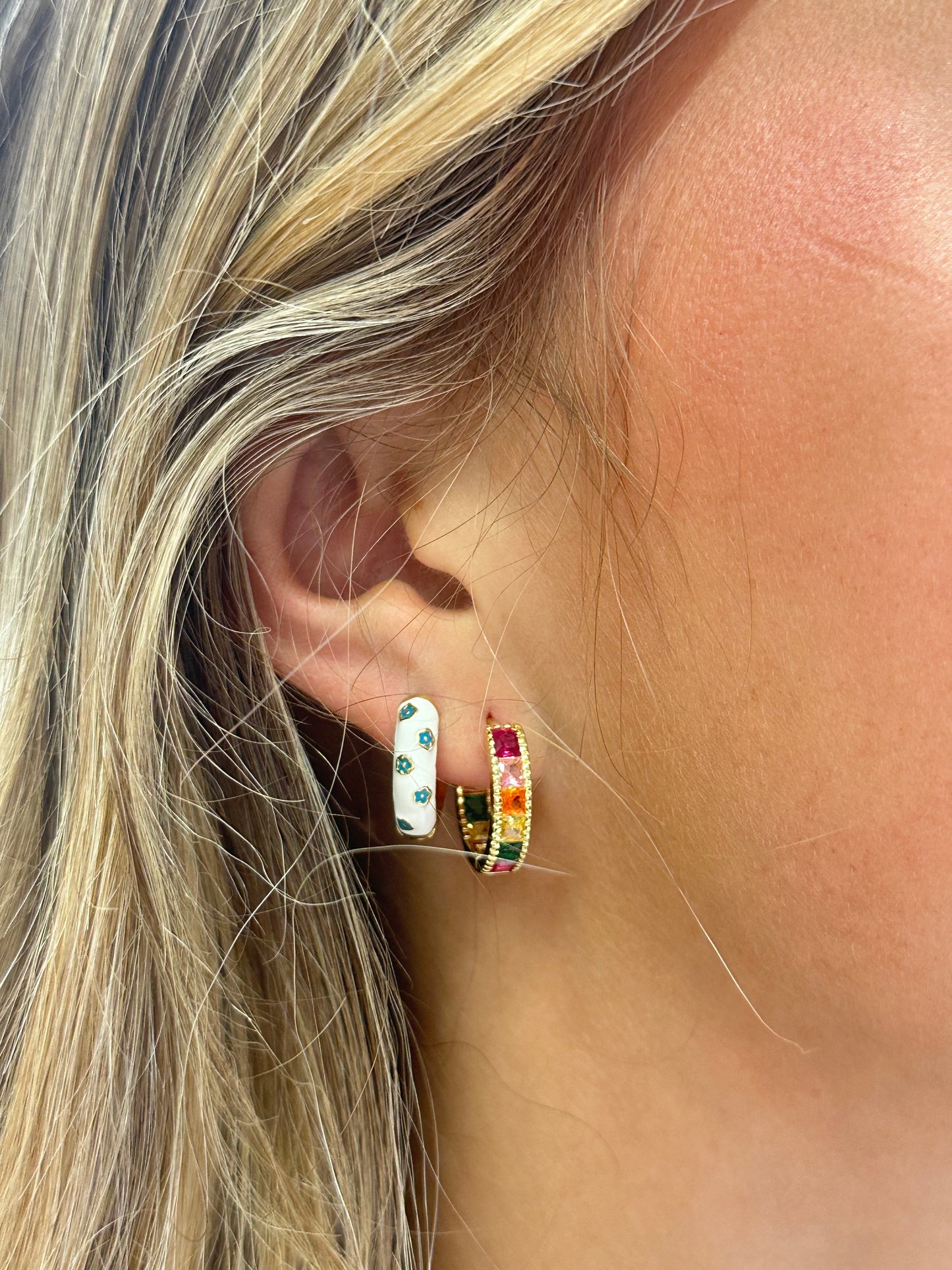 Earring Club!